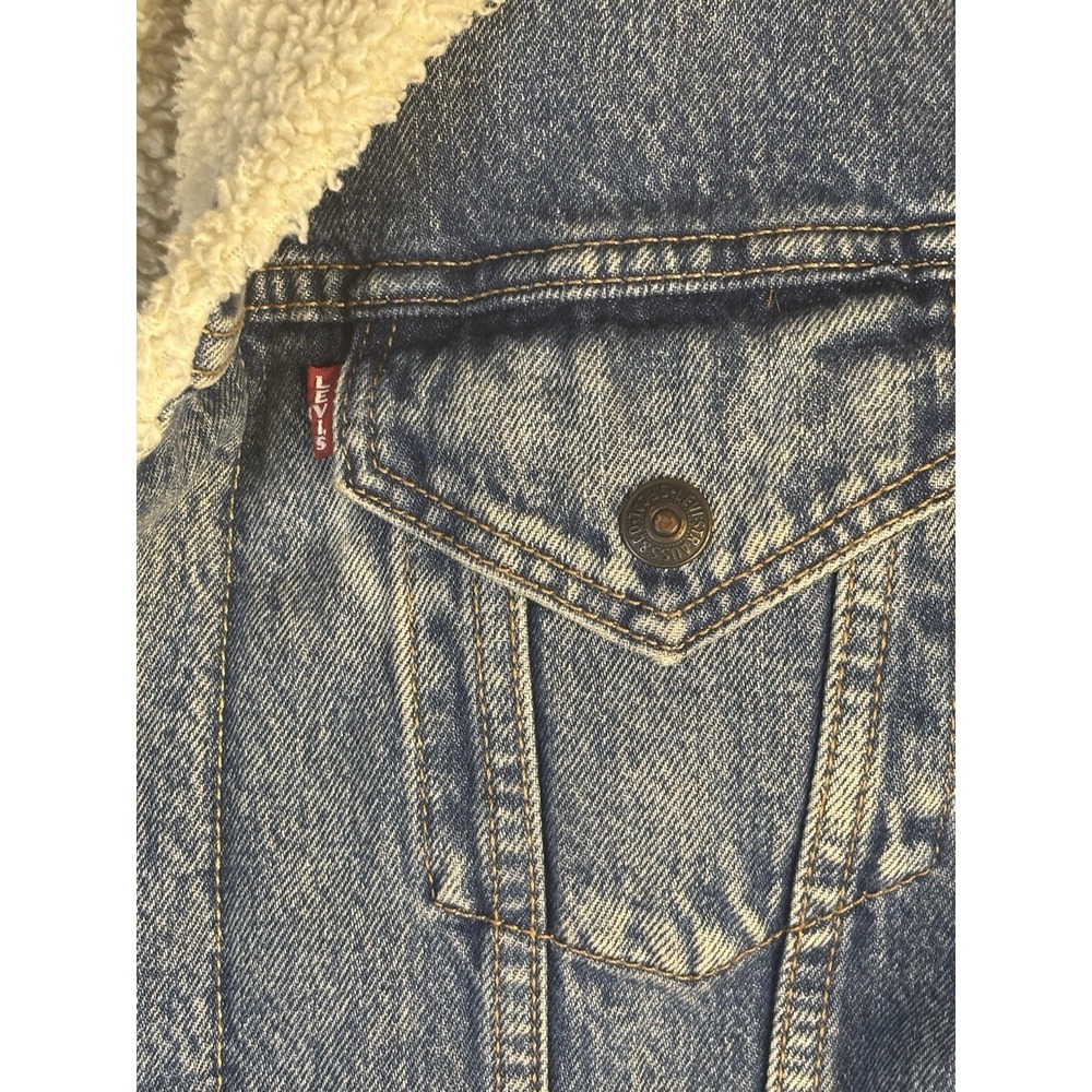 Levis Jacket Mens Small Trucker Jacket Sherpa Faux Fur‎ Light Wash Denim - Picture 4 of 5
